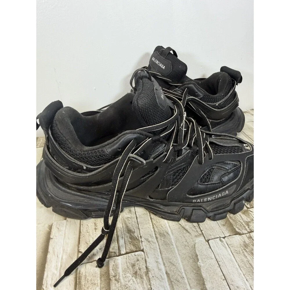 Balenciaga Track  Men’s. Runner Black Sz 10